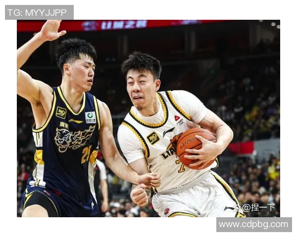 2013年CBA广东队与北京队激战回顾及精彩瞬间分析