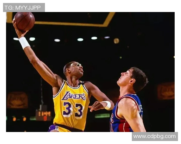 赵继大卫-詹姆斯成功迎来生涯里程碑，成为全明星球员候选人